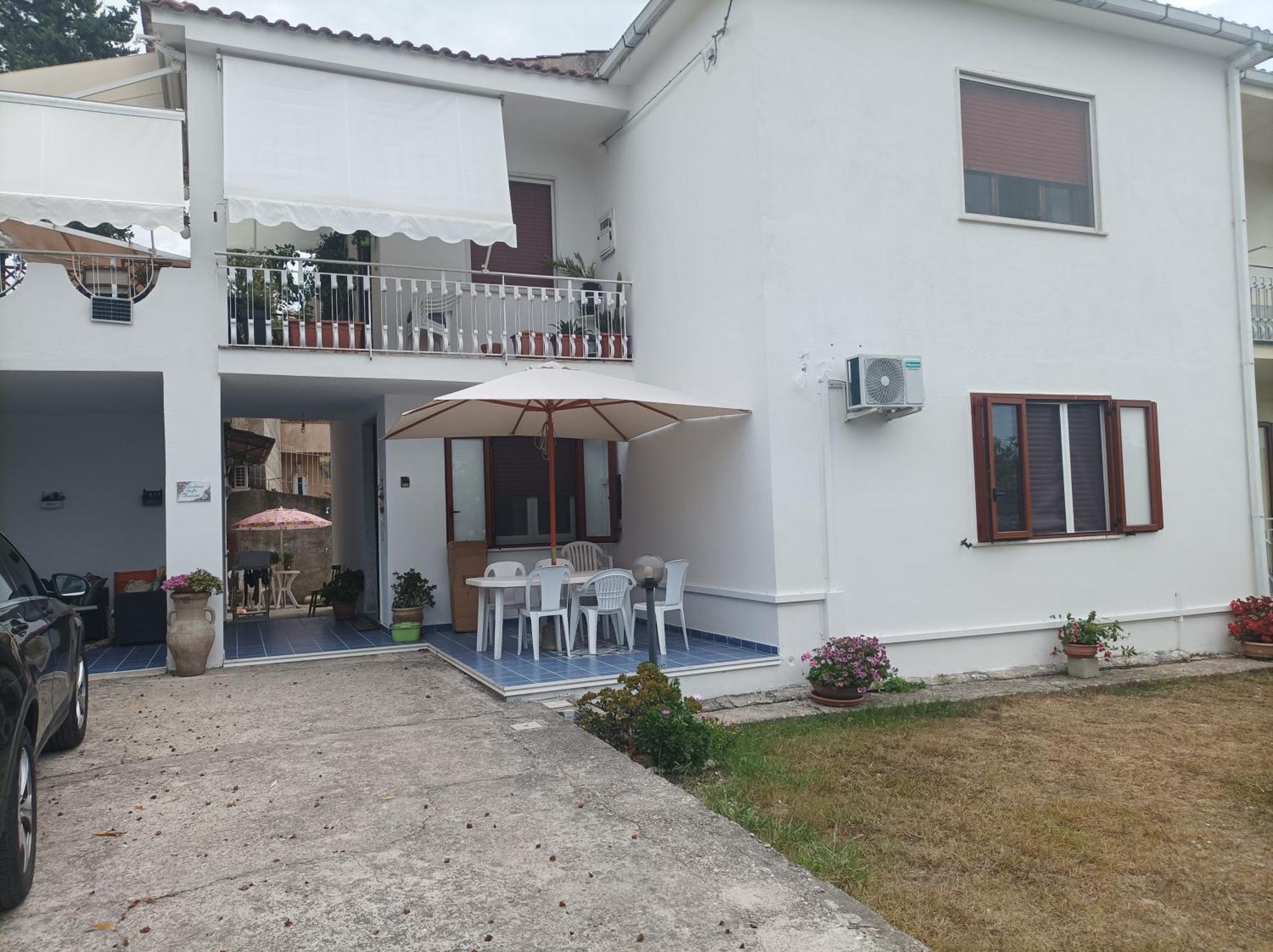 Holiday home Giardino Degli Oleandri